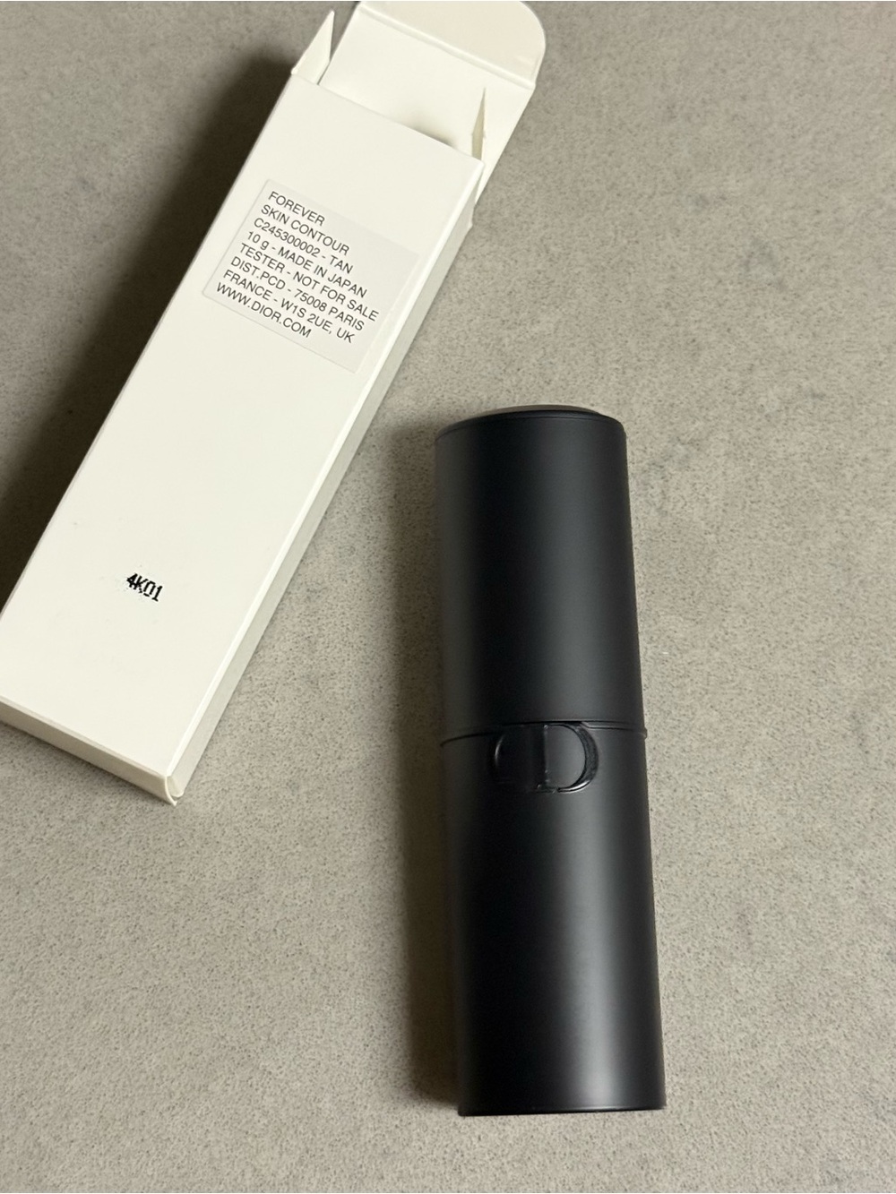 02 Tan DIOR Forever Skin Contour Stick